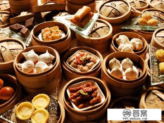 大家和女同事出差遇到过故事吗一起来说说? 大家和女同事出差遇到过故事吗一起来说说?