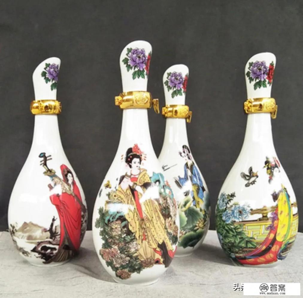 景德镇制的美女酒瓶值钱吗? 景德镇制的美女酒瓶值钱吗?