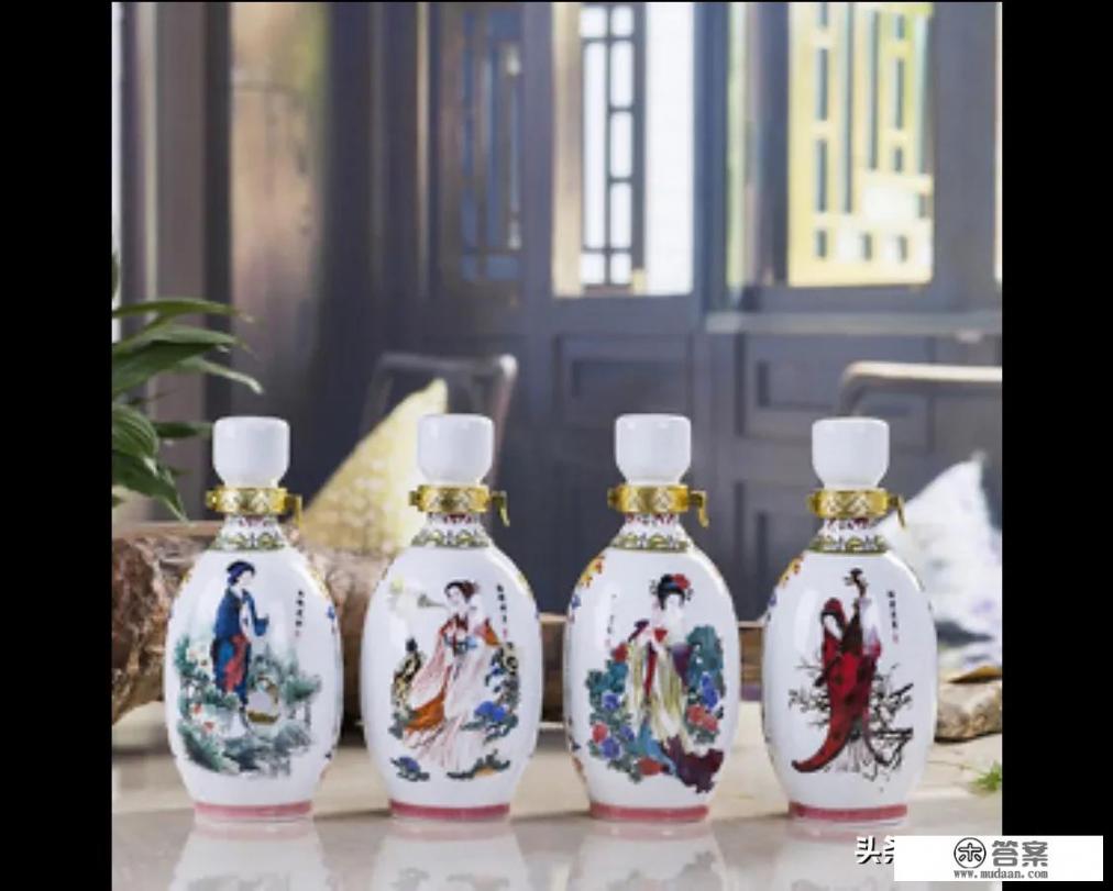 景德镇制的美女酒瓶值钱吗? 景德镇制的美女酒瓶值钱吗?