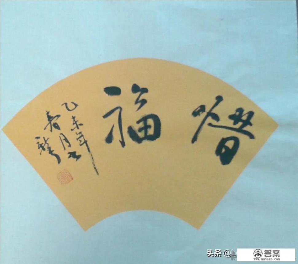 一白领在餐厅吃饭时把吃剩的打包拿给门口乞丐吃,有人认为这对乞丐的不尊重,你什么看法? 一白领在餐厅吃饭时把吃剩的打包拿给门口乞丐吃,有人认为这对乞丐的不尊重,你什么看法?