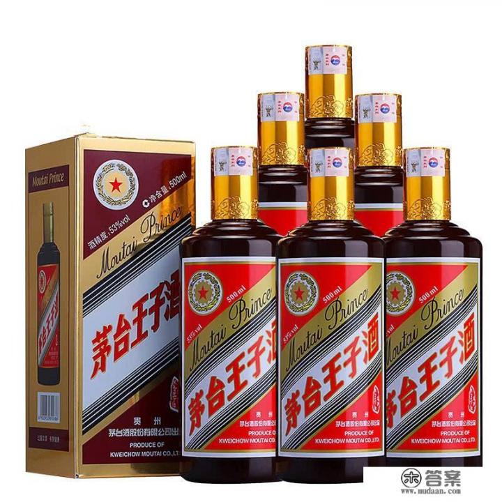 儿童走秀礼服怎么选择？如何为年幼的孩子挑选合适的儿童走秀服装？
