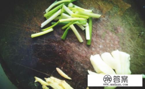 炒秋葵的正宗做法？