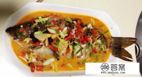 红烧鲫鱼的做法，红烧鲫鱼怎么做好吃？