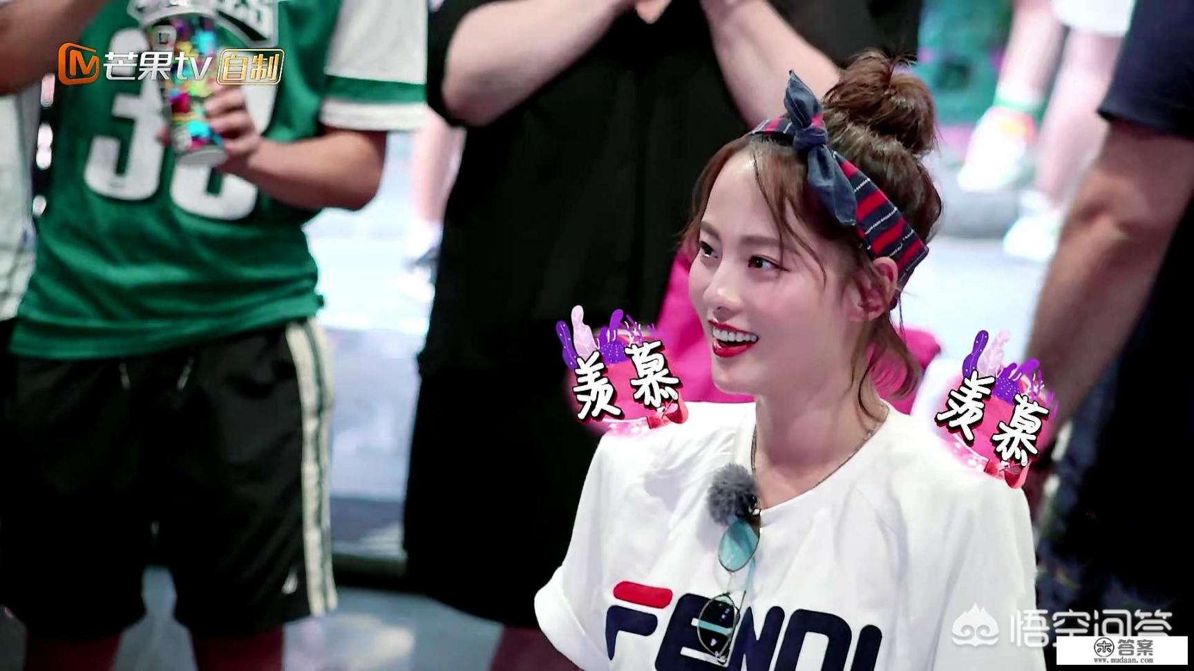 主角叫苏凡，他老婆是美女总裁叫徐嫣然是哪本小说？