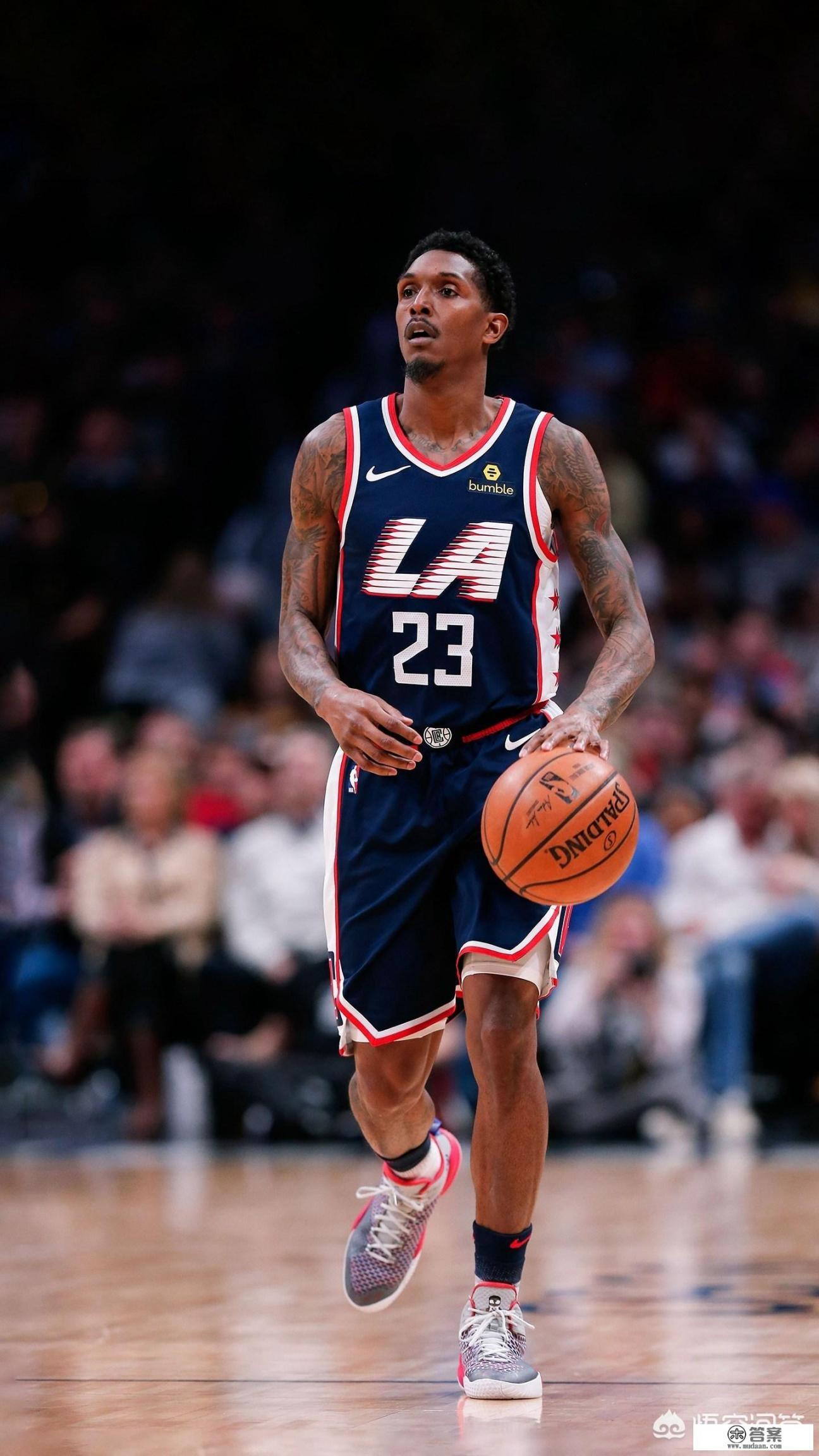 变态游戏.谁能走出去.我都佩服使他,最后的按字母数字那里怎么有俩一样的,是不是还得算题? 变态游戏.谁能走出去.我都佩服使他,最后的按字母数字那里怎么有俩一样的,是不是还得算题?