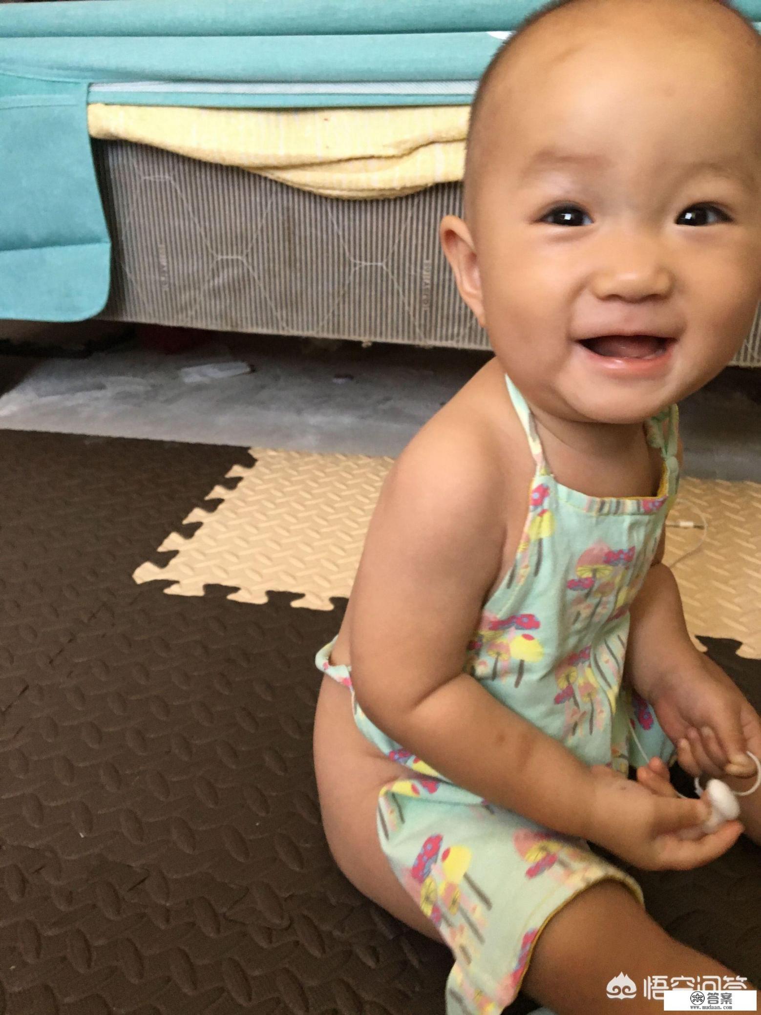 宝宝4个月，晚上穿的短袖，吹空调一夜，这样睡觉，对胳膊有影响吗？