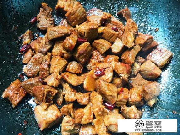 怎样红烧牛肉土豆？