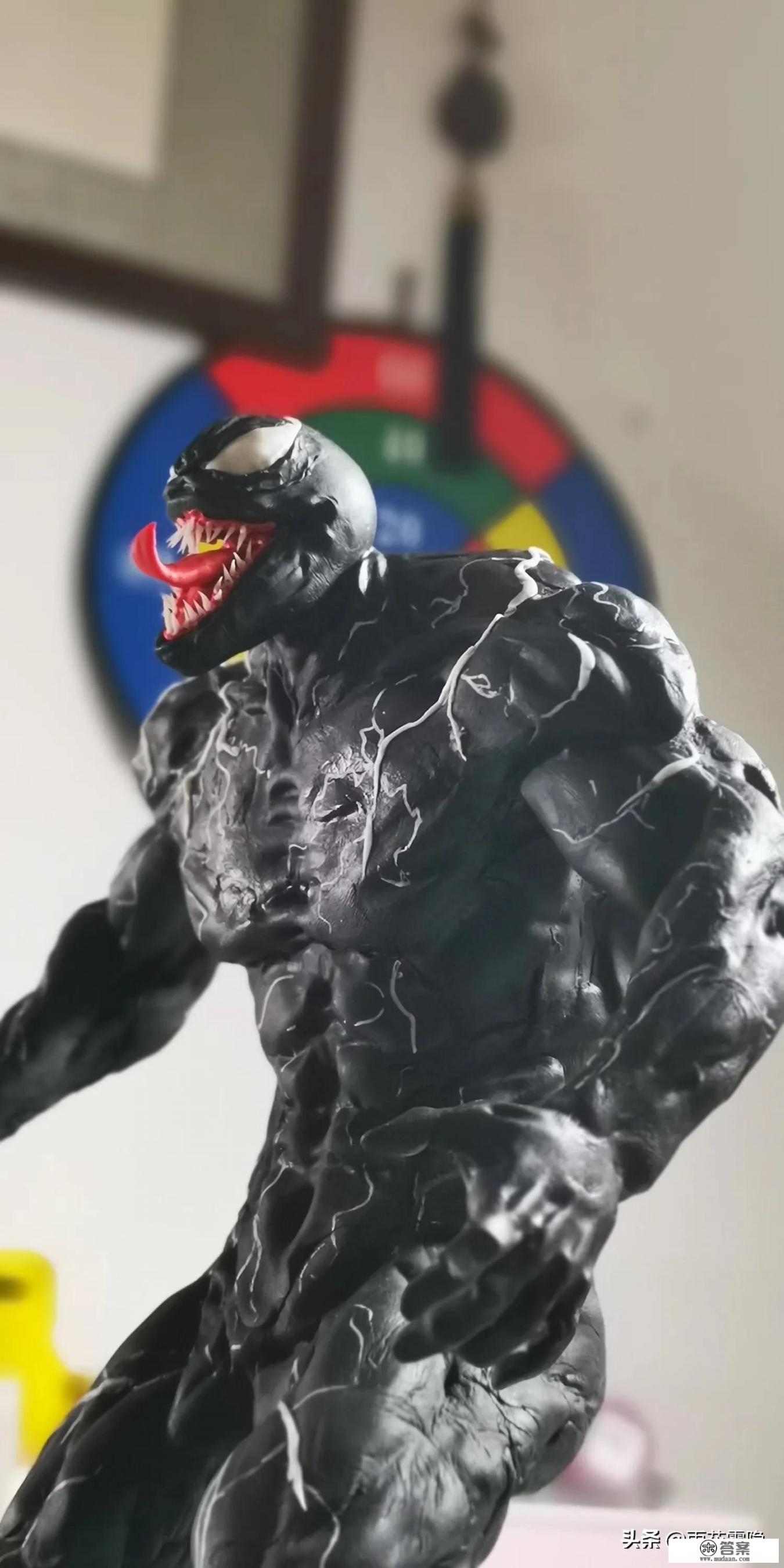 年会穿搭游戏怎么过？