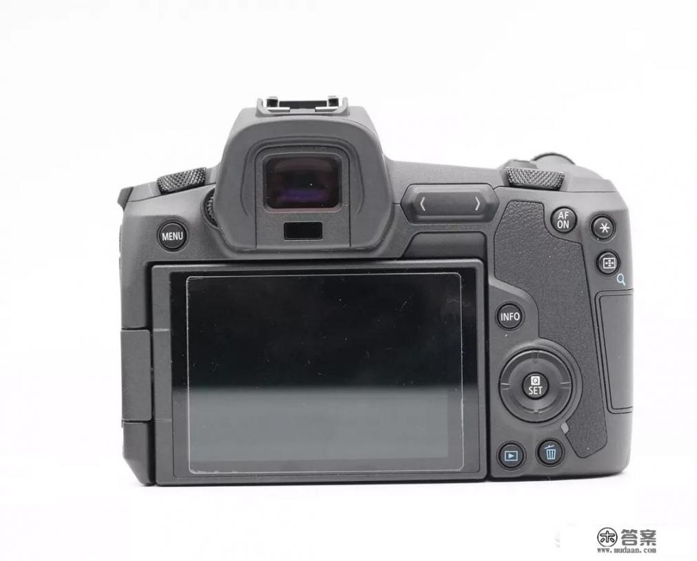 微元法证明地球内一点引力为零？