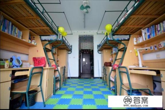 大学宿舍生活会是怎么样的？