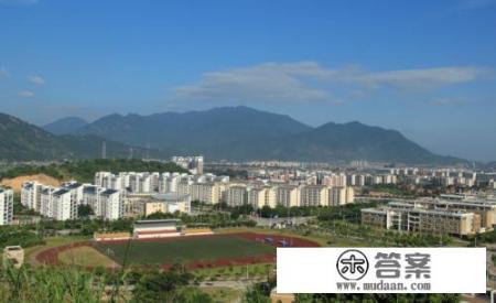 福州大学压分严重吗？