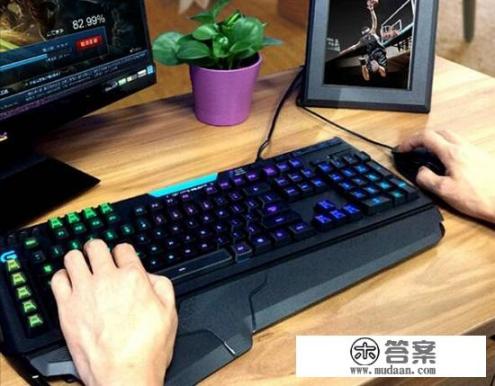 街机键盘如何设置一键出招？