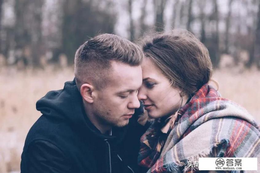 70年代的你在上课的时候,偷偷读过琼瑶的哪部爱情小说? 70年代的你在上课的时候,偷偷读过琼瑶的哪部爱情小说?