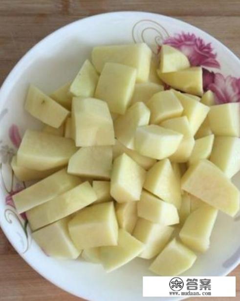 土豆炖牛腩的高压力锅做法？