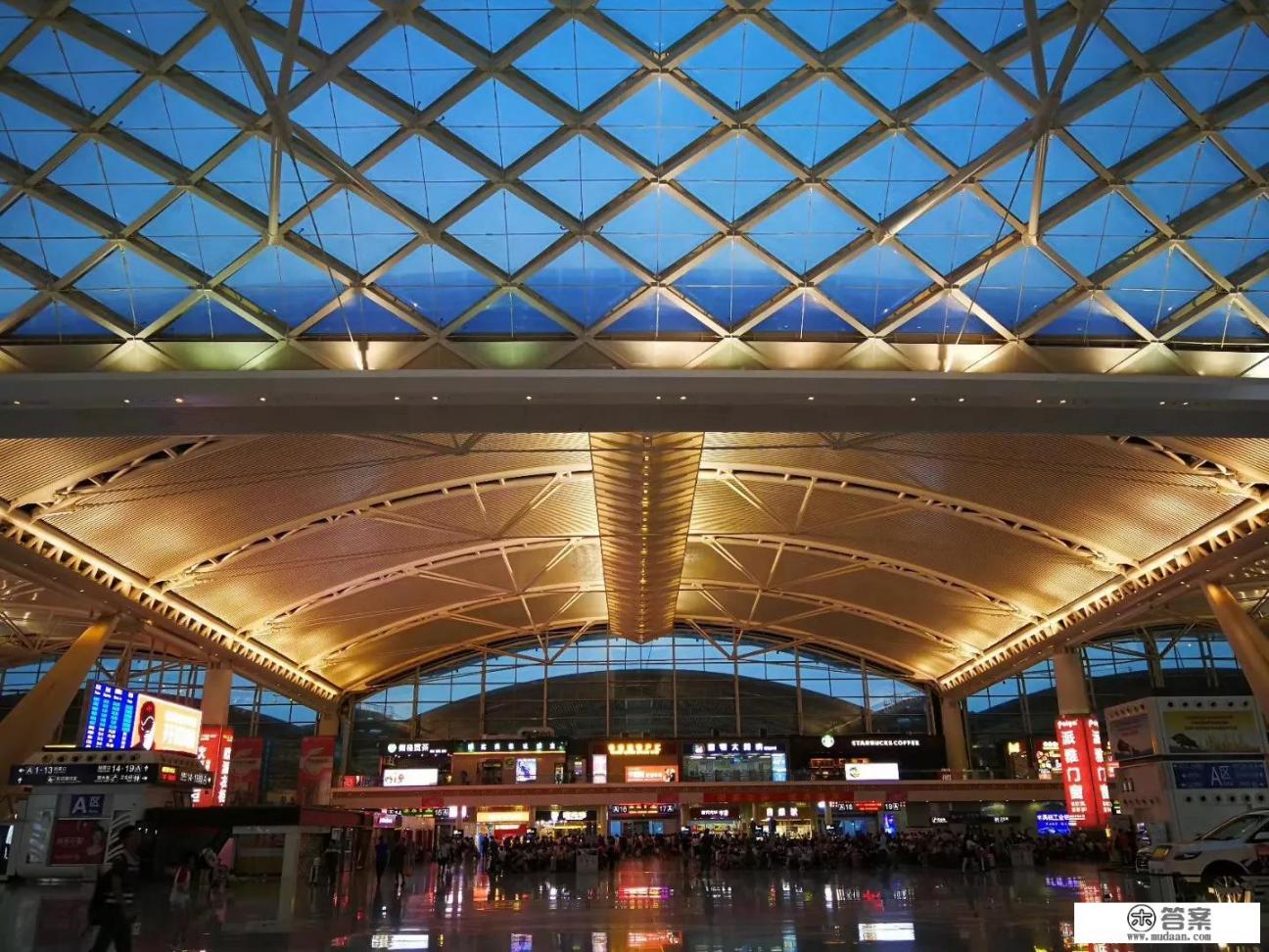 广州的夜景怎么样? 广州的夜景怎么样?