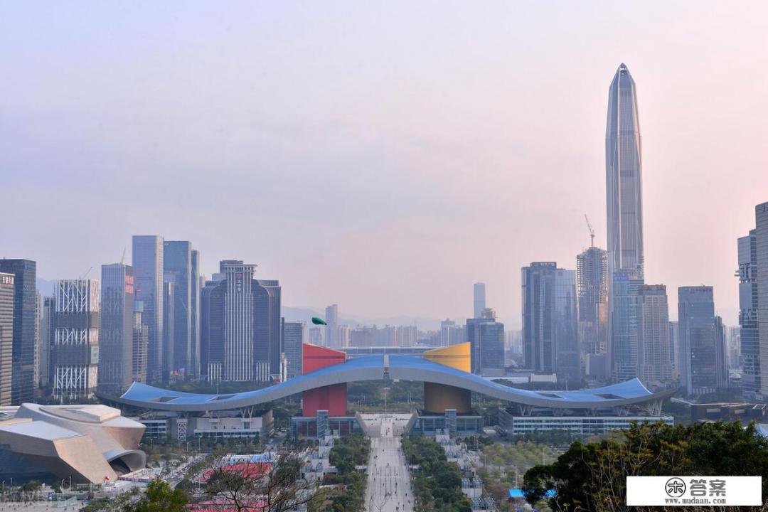 深圳的地理中心在哪？深圳的经济中心在哪？深圳的未来中心在哪？
