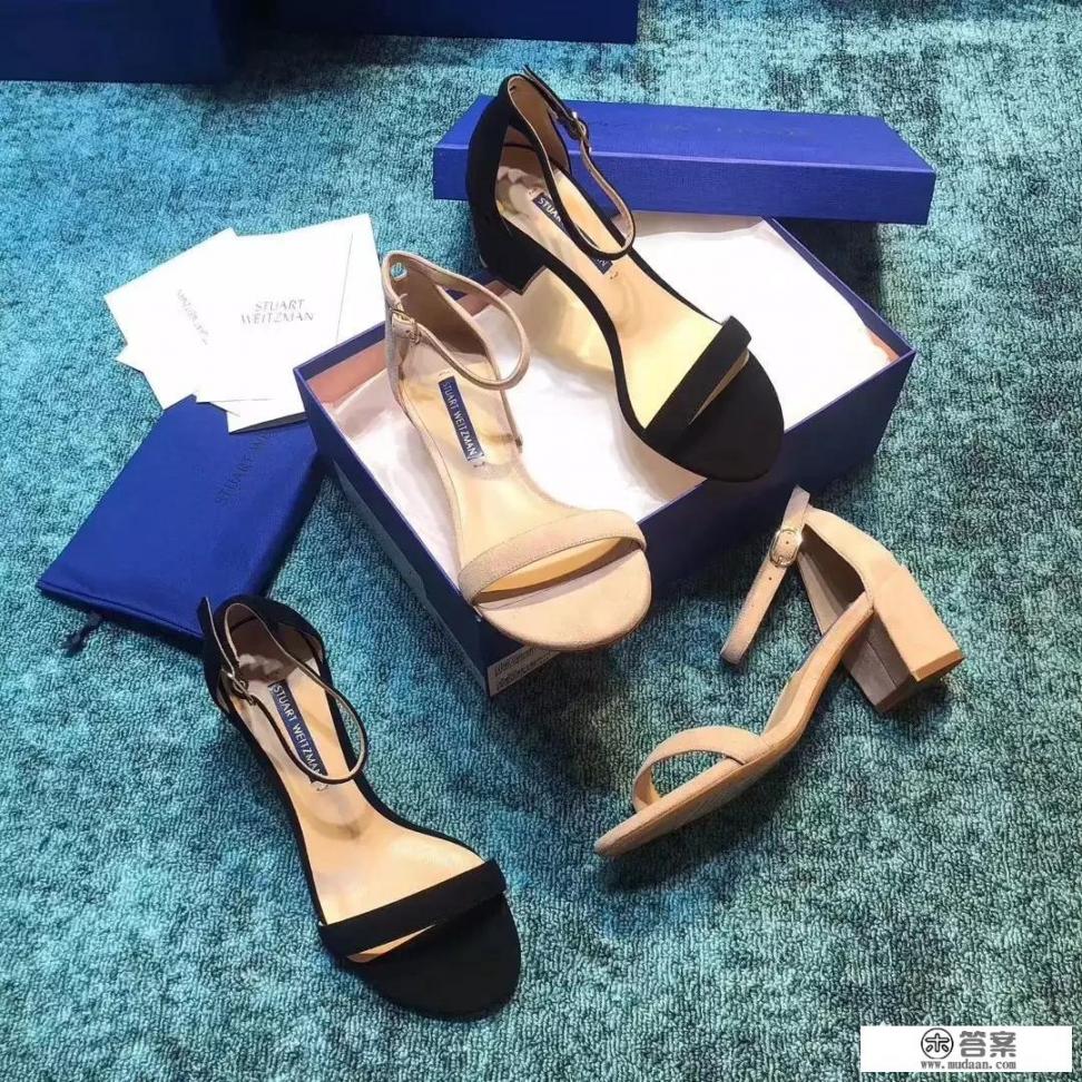 滑板鞋尖客潮和极路客哪个好？