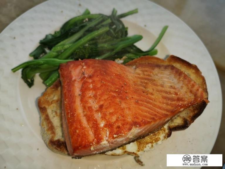 三文鱼刺身正确吃法？