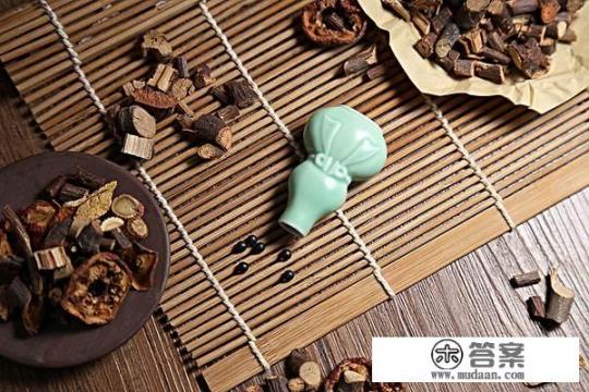 补中益气丸、理中丸、小建中汤的区别是什么？