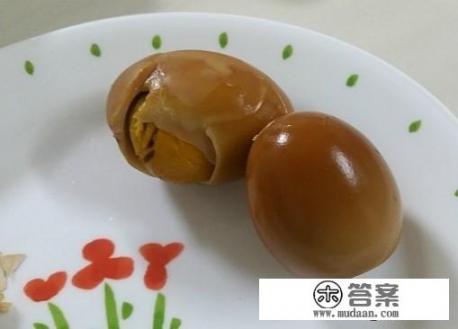 鸡蛋可以放进烤箱直接烤吗？会不会爆炸？