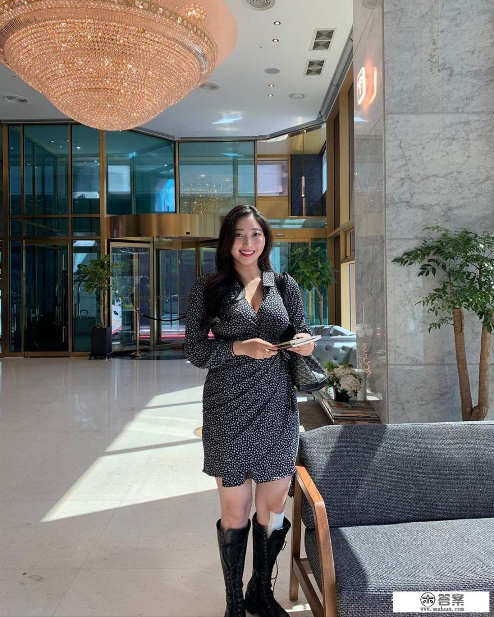 大码连衣裙穿搭方法？