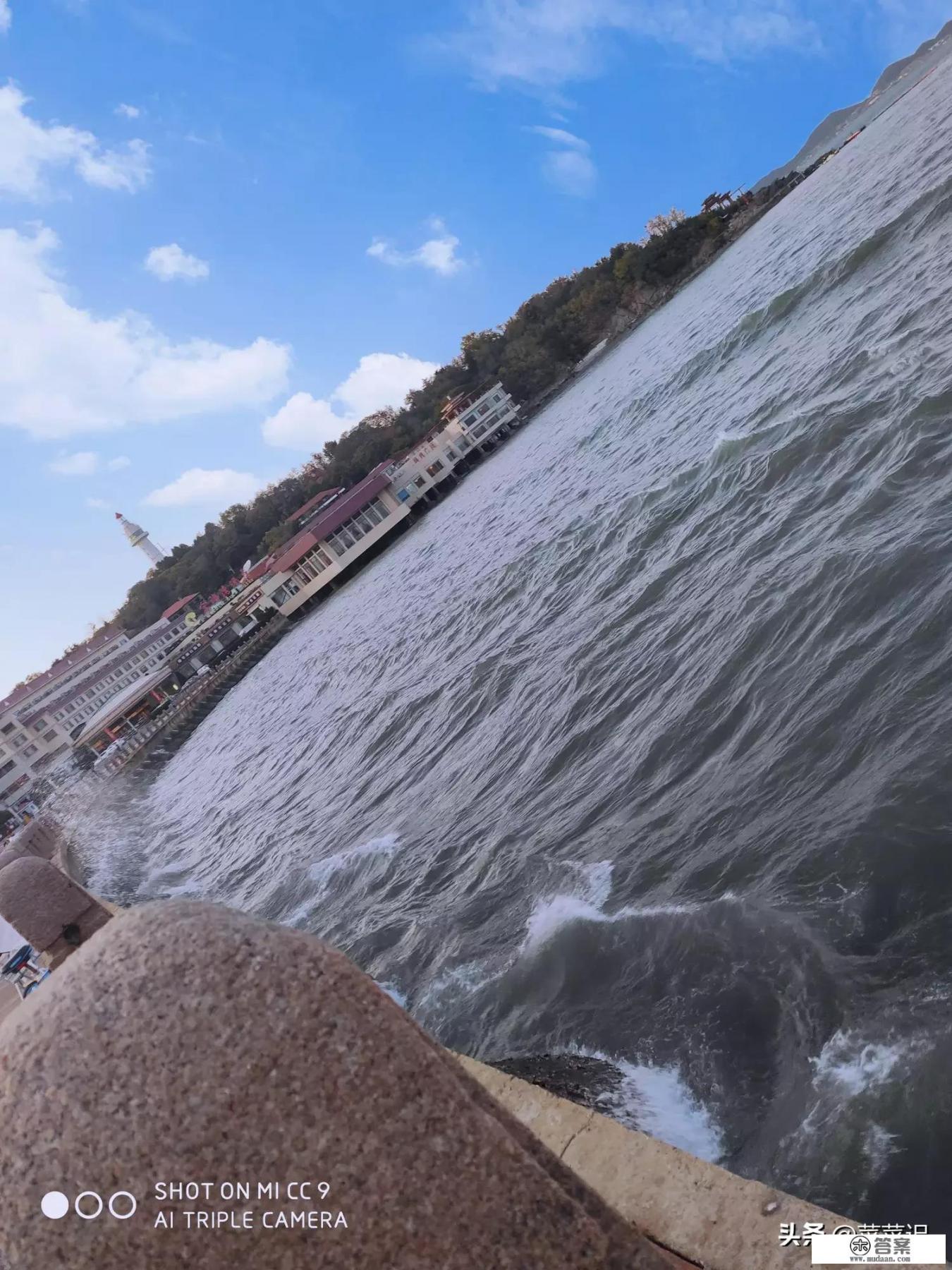 女孩转身离开时从不回头说明什么？