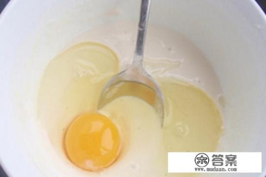 韭菜黄炒鸡蛋做法？