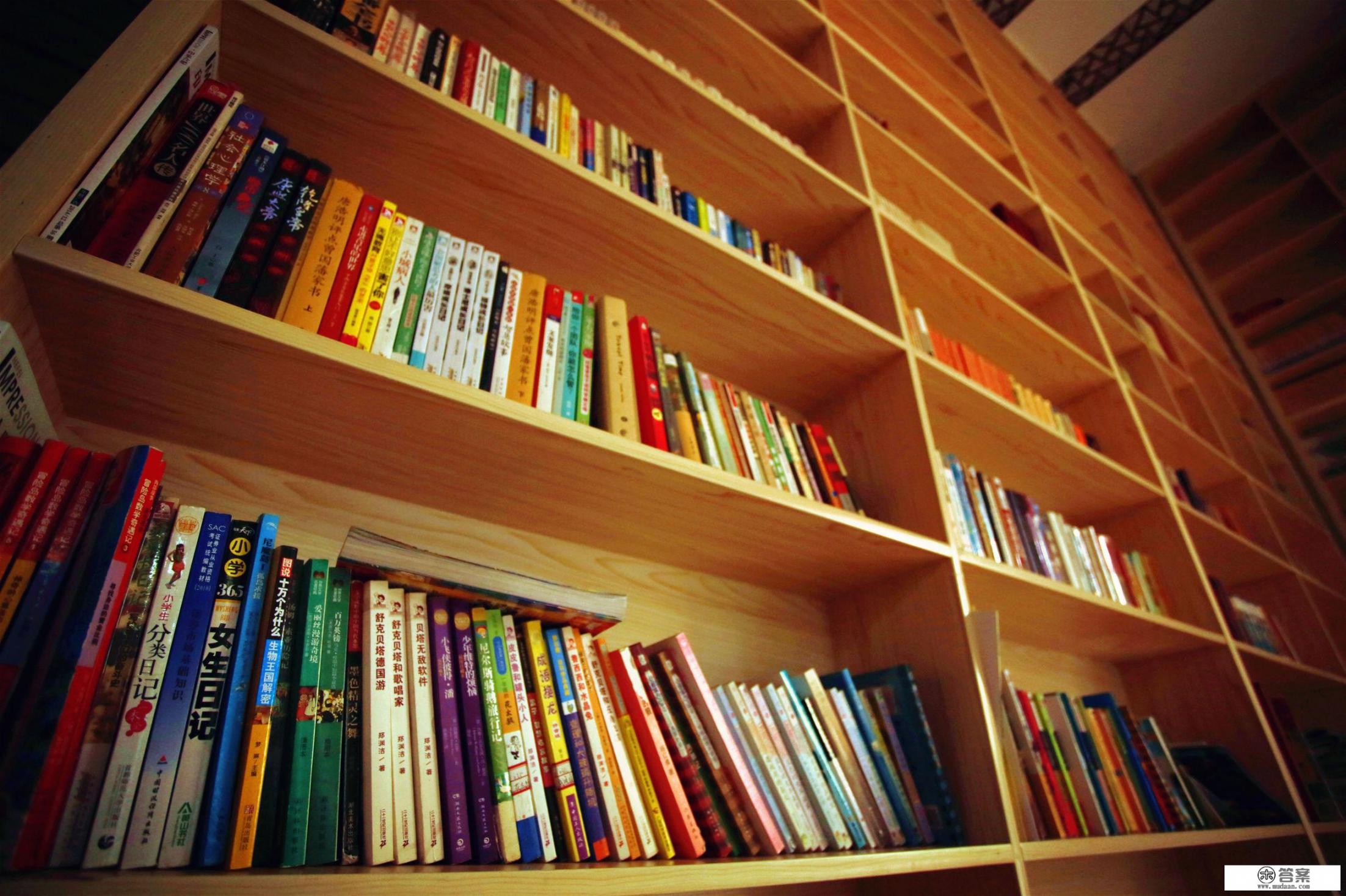 语文什么是写作手法?什么是写作特点?包括什？