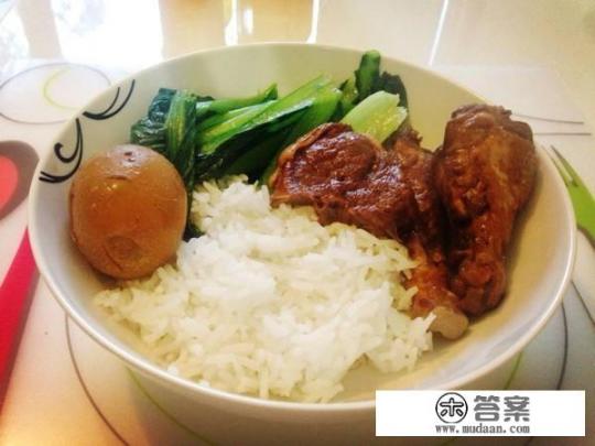 怀孕初期早餐吃什么好呢？什么食物比较有营养适合早餐吃？