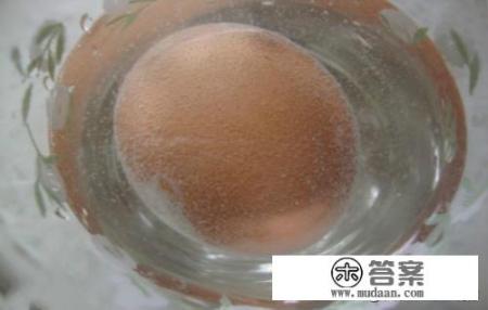 醋泡鸡蛋的正确做法与吃法及功效? 醋泡鸡蛋的正确做法与吃法及功效?