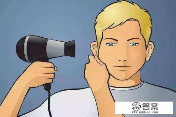 耳朵进水怎么弄出来？