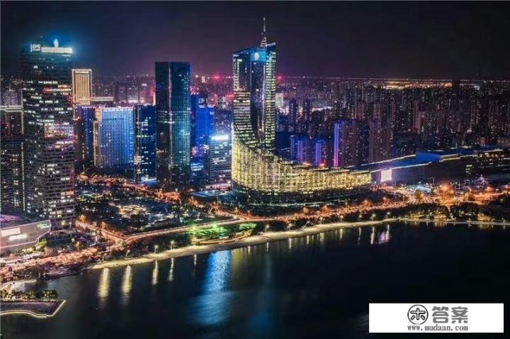 合肥大学城周围有什么好吃的？