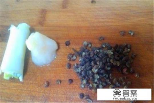 如何制作花椒水？