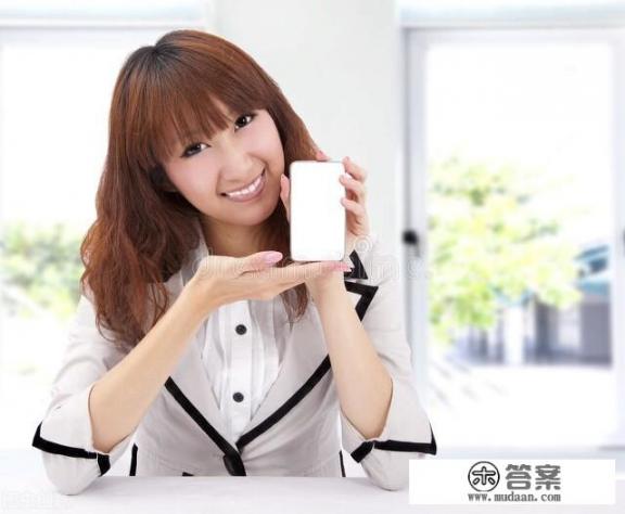 目前小米最新款手机型号是什么？