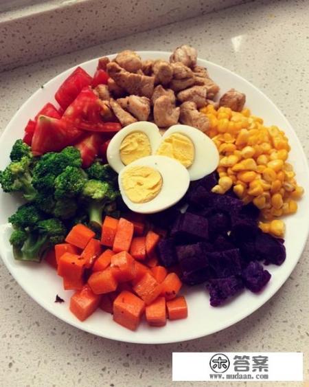 减脂期晚餐怎么吃？