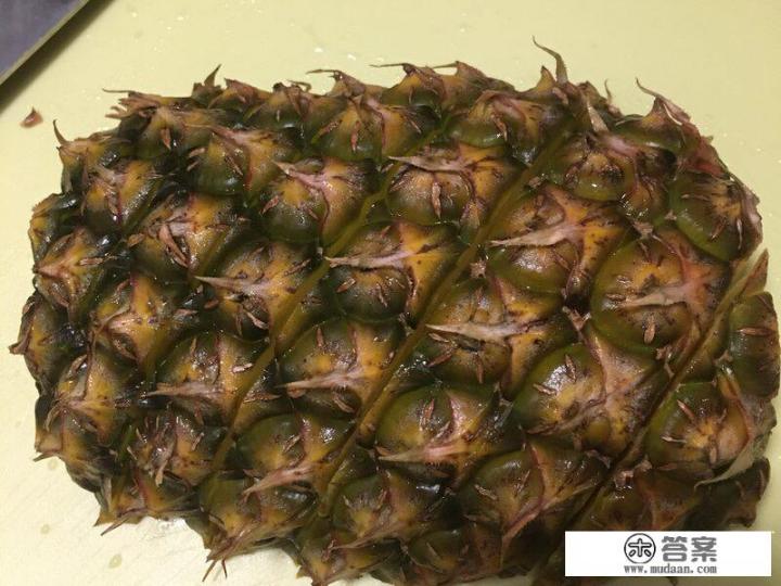 菠萝怎么吃舌头不疼？