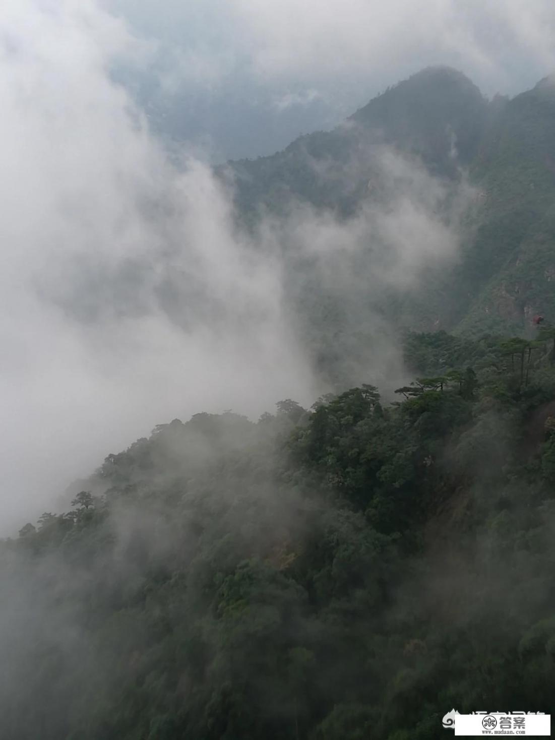 三清山人多不多? 三清山人多不多?