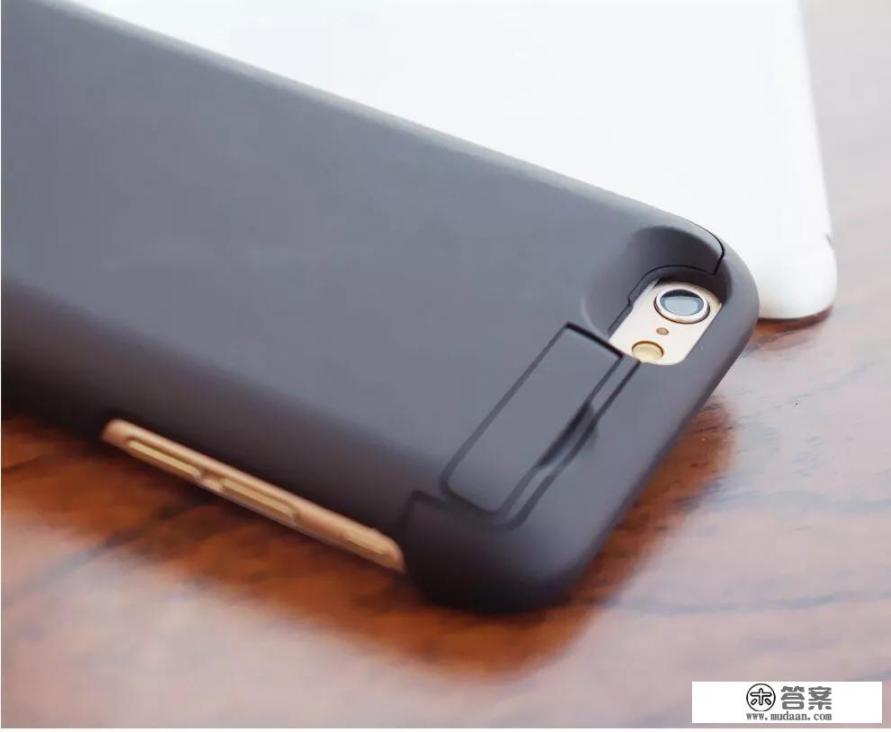 是2600买个新的iPhone6S 64G官换机,还是花1600买个二手iPhone6S 64G? 是2600买个新的iPhone6S 64G官换机,还是花1600买个二手iPhone6S 64G?