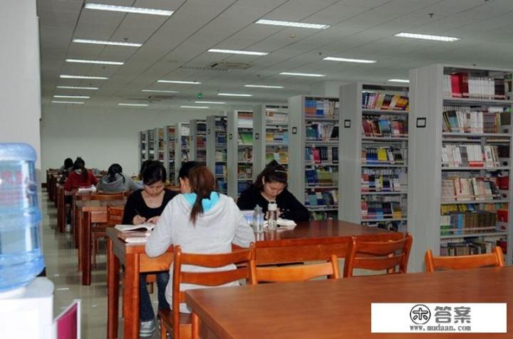 枣庄学院的具体位置？