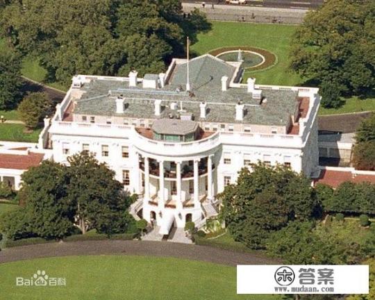 美国白宫、俄罗斯克里姆林宫和北京故宫哪个建筑群更宏伟壮观？