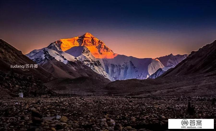 有没有摄影师可以分享一下，珠穆朗玛峰顶峰的风景照？