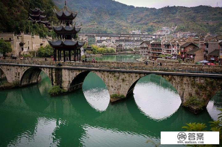 山西省大同市自驾游贵州，来回不走同样路大约15天左右，有什么攻略推荐吗？