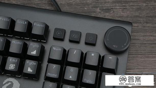 有人实测过机械硬盘和固态硬盘玩游戏时的差距吗? 有人实测过机械硬盘和固态硬盘玩游戏时的差距吗?