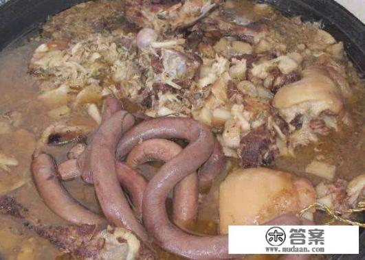 东北杀猪菜是什么？好吃吗？