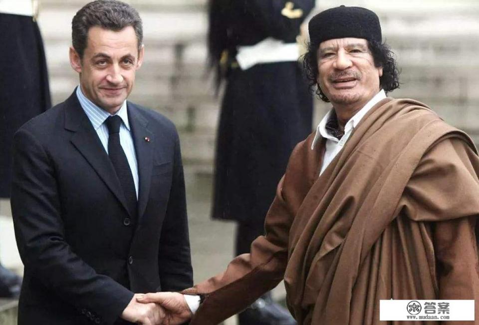 利比亚的首都的黎波里又陷战争危机，究竟是东西方的内战，还是他国代理人的斗争呢？