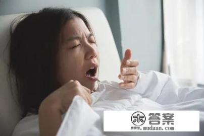 得了奥密克戎第五天干咳严重怎么办? 得了奥密克戎第五天干咳严重怎么办?