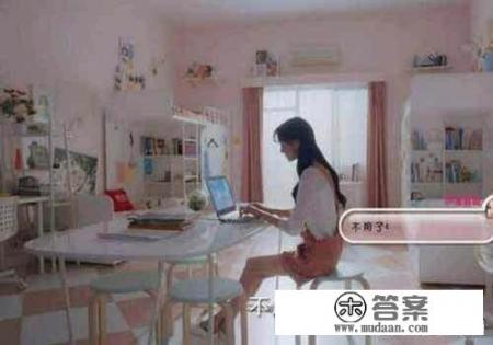 你眼里的大学里生活是怎么样的？