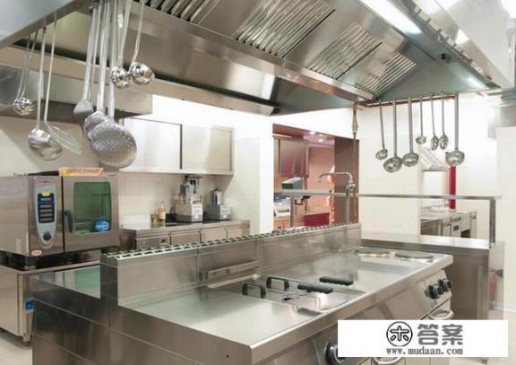 谁能发一份家用厨房用具清单，食堂厨房用具主要有？