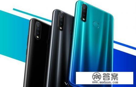 目前1000元左右的手机哪个稍好些? 目前1000元左右的手机哪个稍好些?