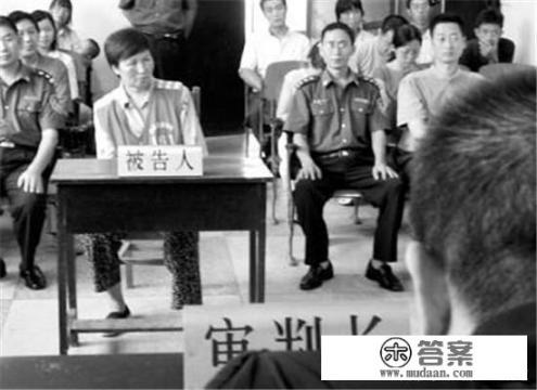 复仇父母刘恩恩结局？